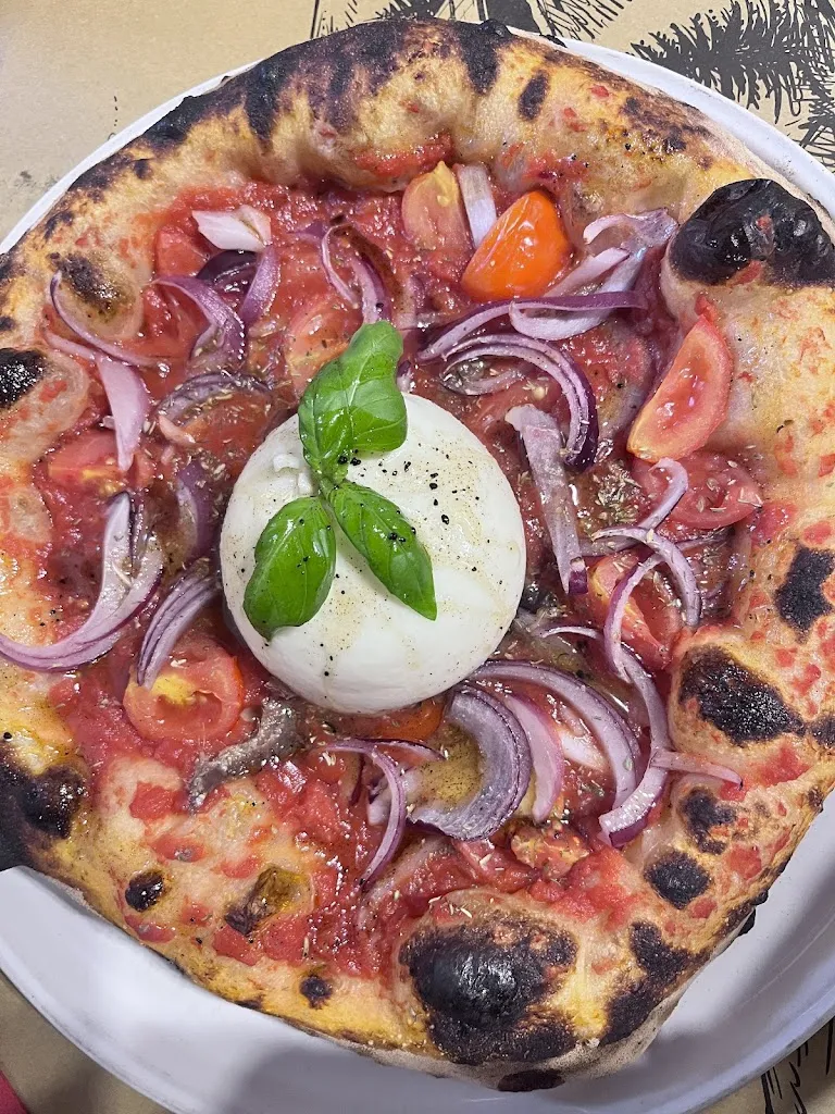 Nuvo Osteria Pizzeria_Oulx_slider_image_3