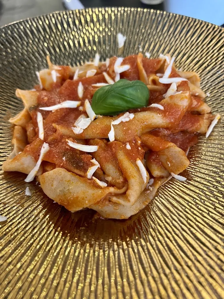 Schuyler_TUELA Cibo&Co_Cutrofiano_review