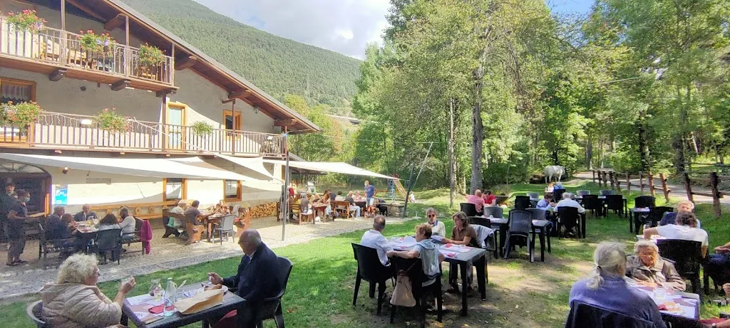 Ristorante al Vecchio Mulino "Vëilh Mourin" restaurant in Oulx