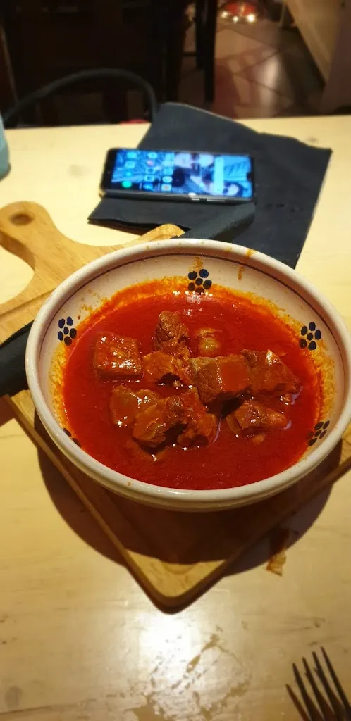 Menu_Black & White - Pinseria - Hamburgeria -Aperitivi- Pizzeria_Cutrofiano_image_9