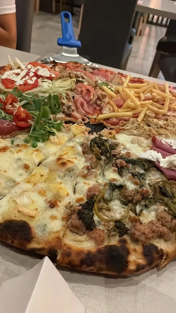 Menu_You Can Pizza_Paruzzaro_image_6