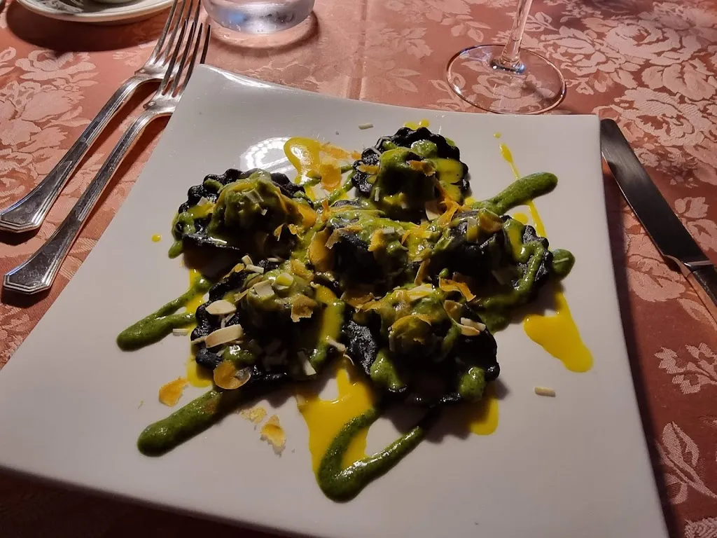 Dmitry Sarnachev_Ristorante La Volpina_Ovada_review