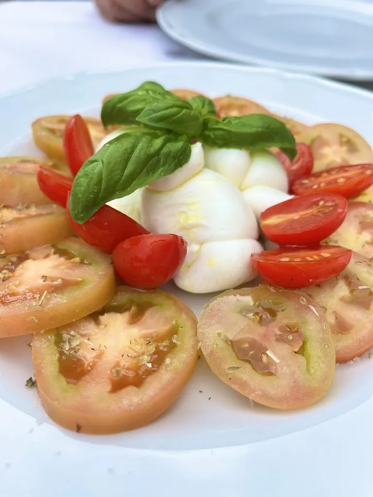 Toni Wayne_Bistrot Deliceto_Deliceto_review