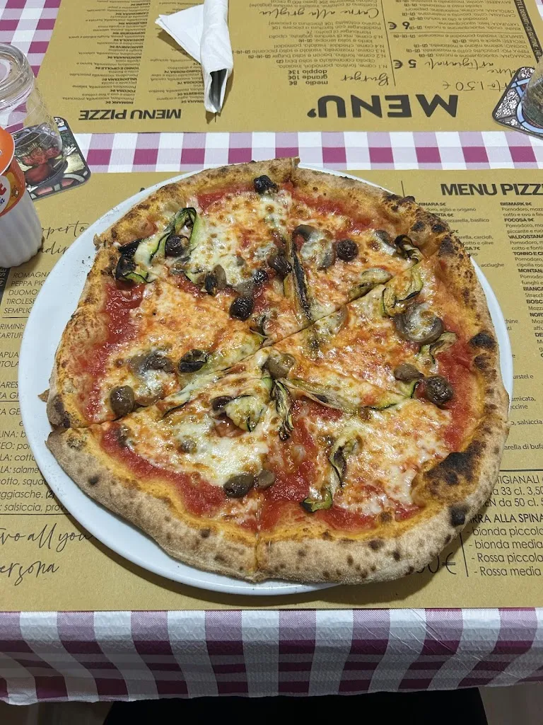 Sanaa Raoufi_la Bottega della Piada e Pizza_Ovada_review