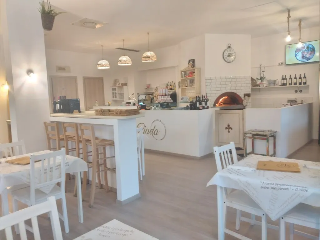 la Bottega della Piada e Pizza restaurant in Ovada