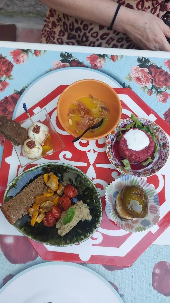 Tim Verstegen_Om Garden_Ovada_review