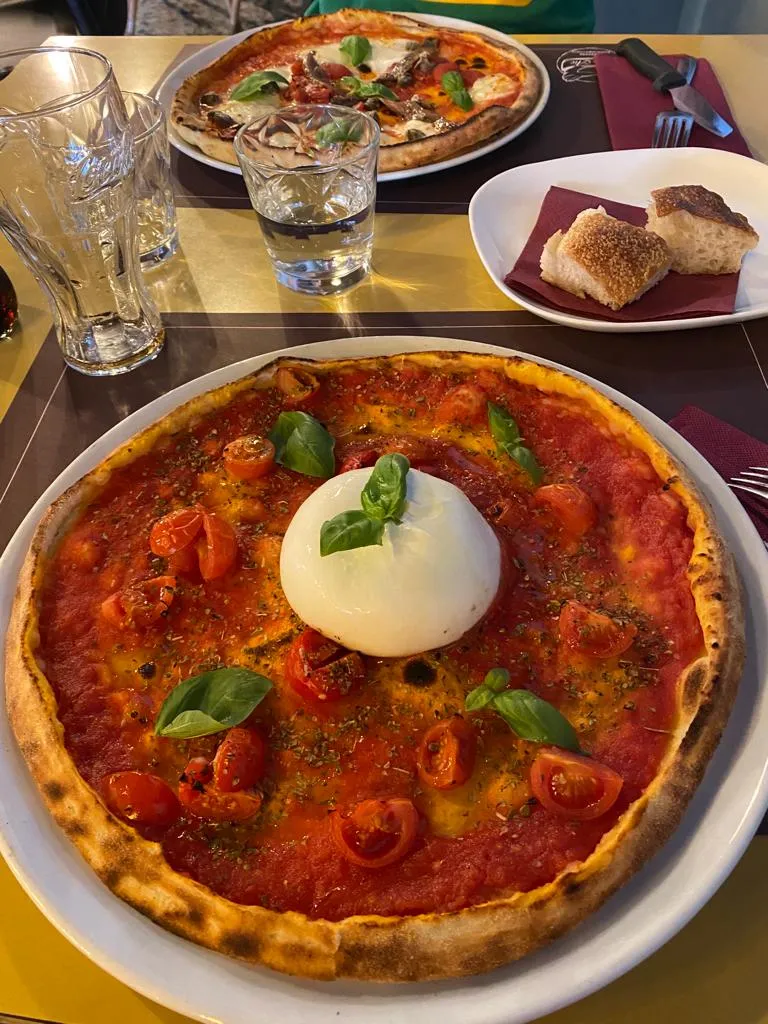 Pizzeria Le Aie_Ovada_slider_image_2