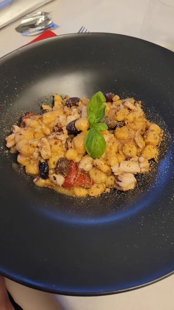 C L_Ai Prati_Ovada_review