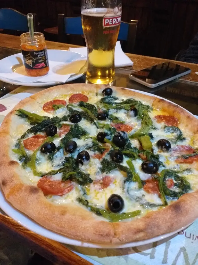 Murad rulls_New Country_Deliceto_review