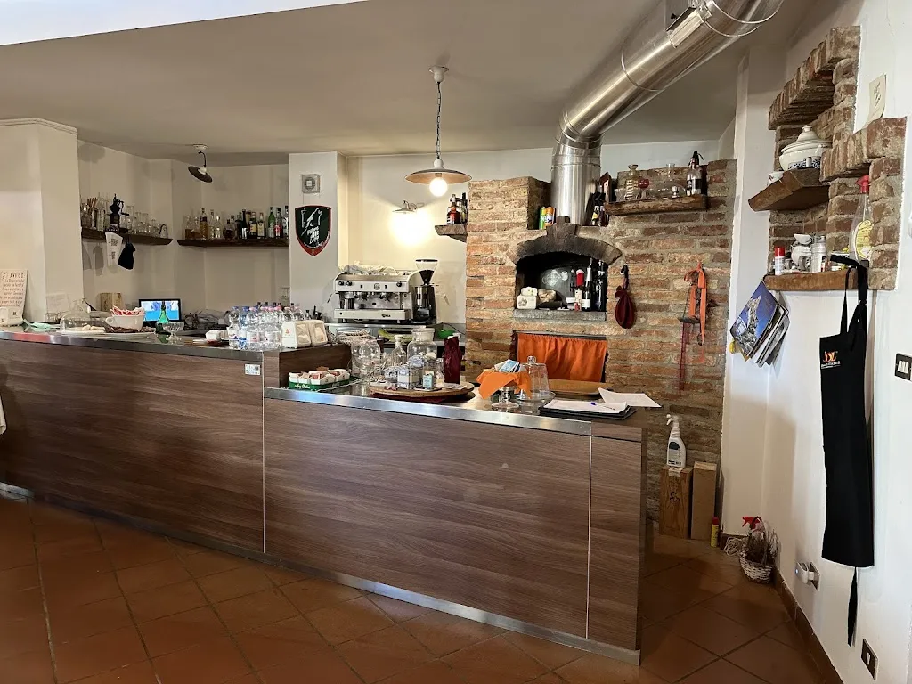 Pilone del Lupo restaurant in Pecetto