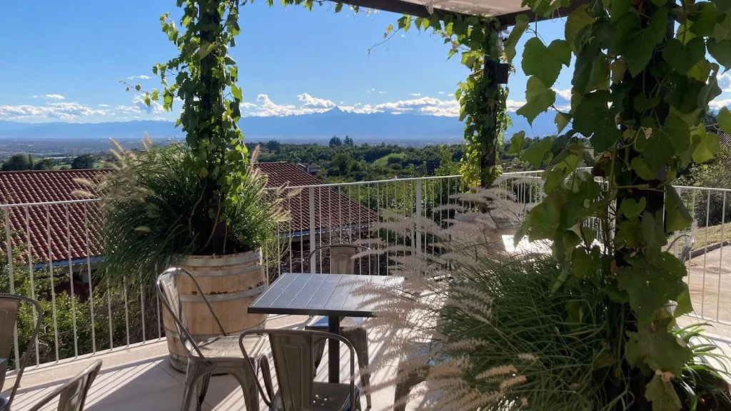 Osteria Contemporanea - La Bottega 'd Mentin restaurant in Pecetto