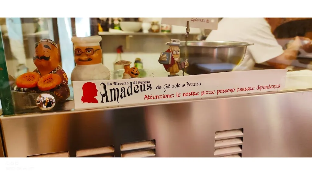 Pizzeria Amadeus_Perosa Canavese_slider_image_3