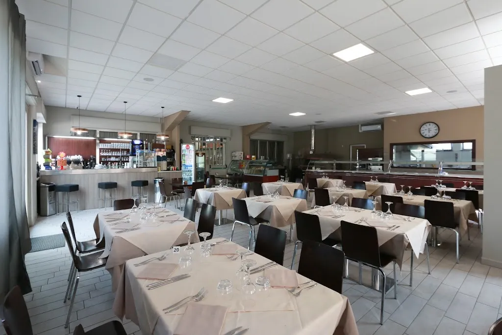 Ristorante Bambu 77 restaurant in Pertusio