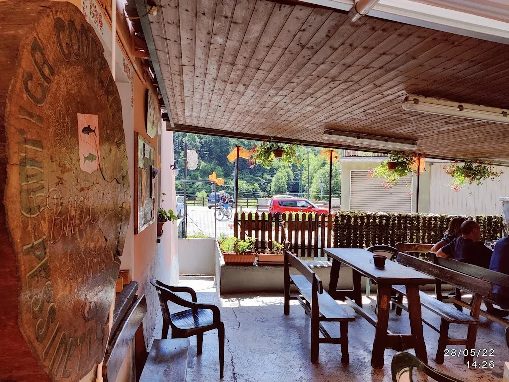 Bar Trattoria Osteria L'Circul restaurant in Pessinetto