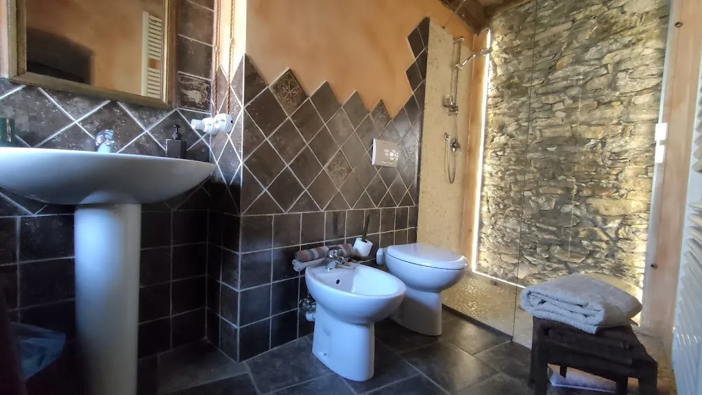 Il Mondo in Valle di Simonetti Monica_Pessinetto_slider_image_3