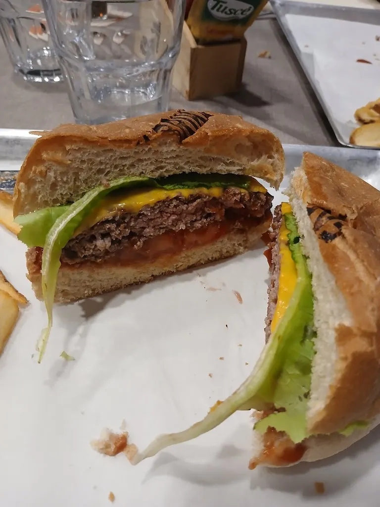 donna rovatti_Fabrika Bakery-Steakhouse_Pertengo_review