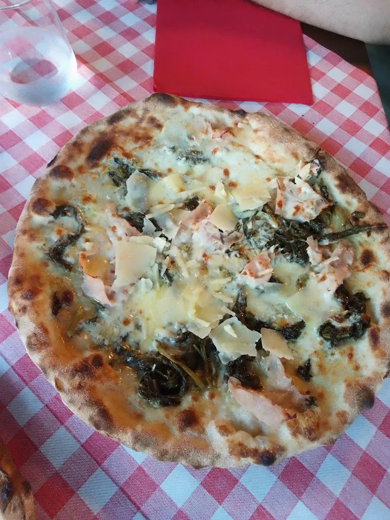 Nicoletta Caligaris_Trattoria Pizzeria Marcolino_Pertengo_review