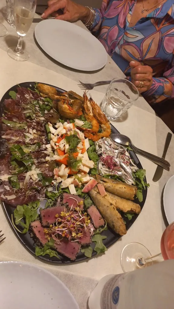 Menu_RISTORANTE PIZZERIA SAPORI NOSTRI - SPECIALITA' CRUDO DI MARE_Erchie_image_5