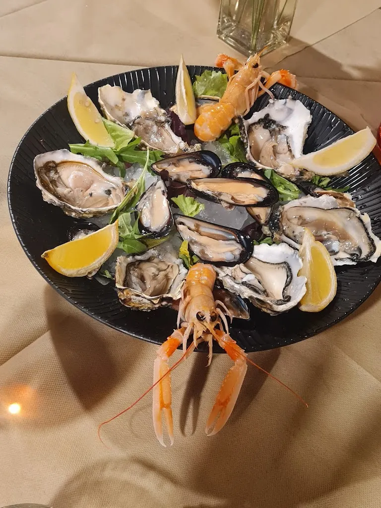 Menu_RISTORANTE PIZZERIA SAPORI NOSTRI - SPECIALITA' CRUDO DI MARE_Erchie_image_9