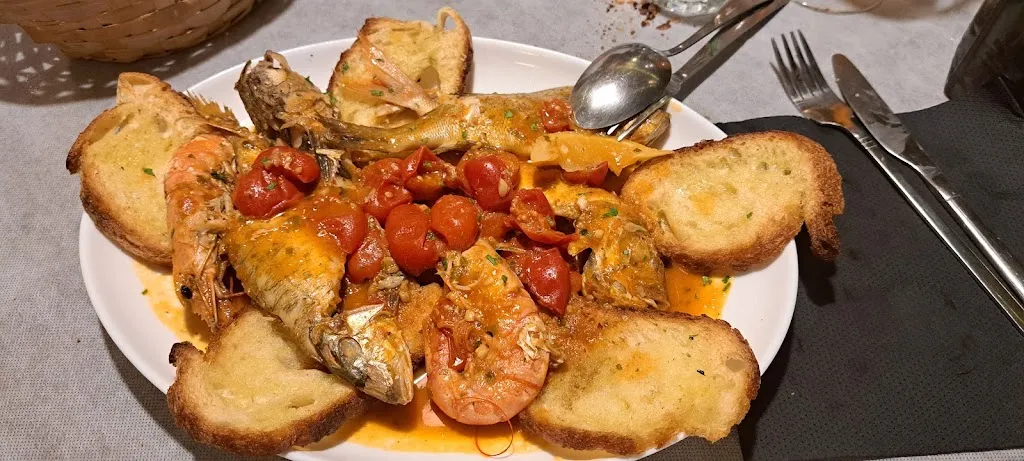 Patrizia Rollo_RISTORANTE PIZZERIA SAPORI NOSTRI - SPECIALITA' CRUDO DI MARE_Erchie_review