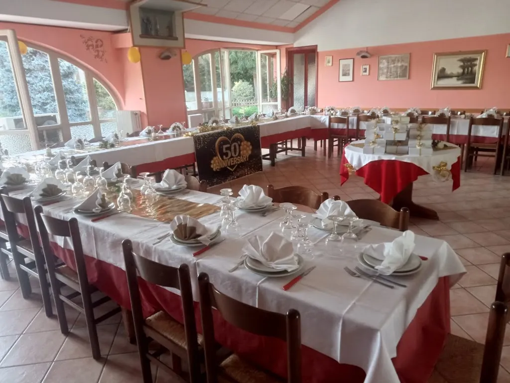 Ca' Rossa Ristorante restaurant in Piana San Raffaele