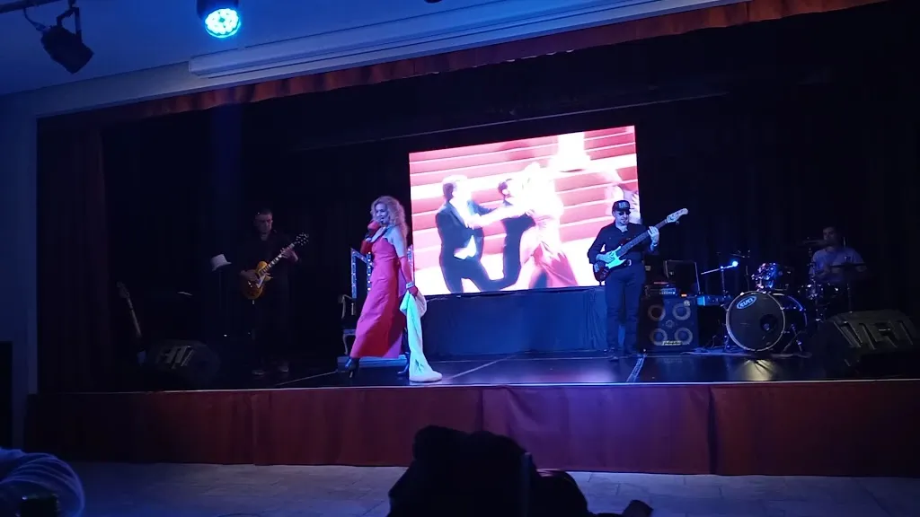 patrizia sciolla_SMAC - Spazio, Movimento, Arte e Cibo_Peveragno_review