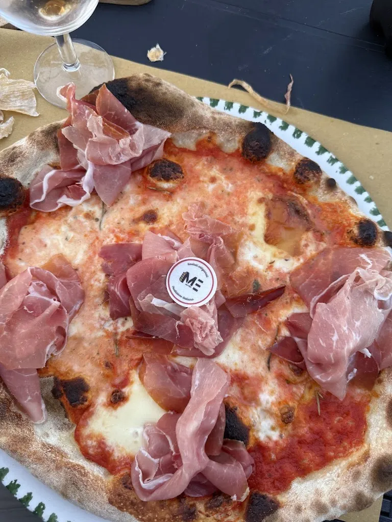 Club House_Pianfei_slider_image_3