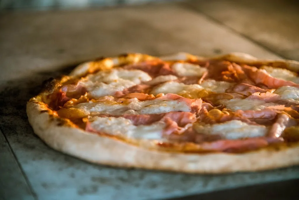 Pizzeria Quasi TONDA restaurant in Pianfei