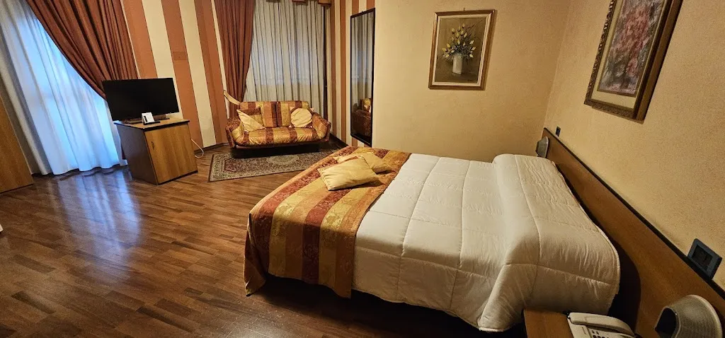 Hotel La Ruota_Pianfei_slider_image_3