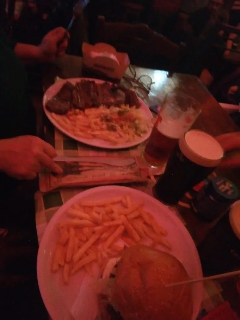 Julian Hogan_Hendrix_Erchie_review