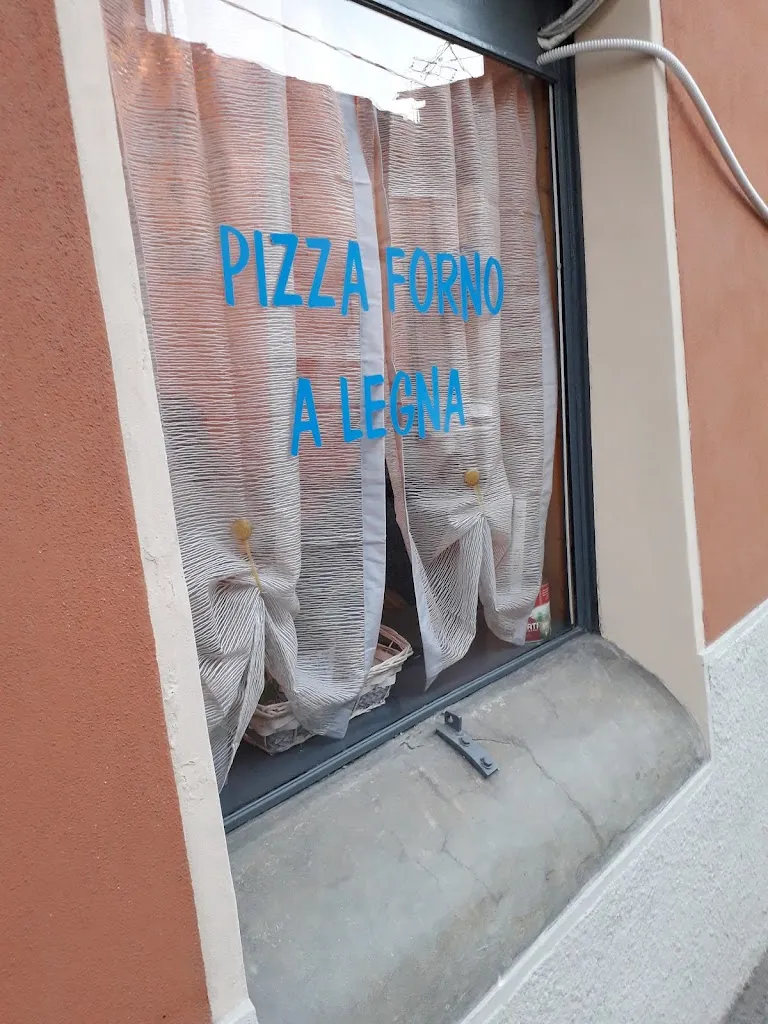 Acmls S._Pizzeria Pizza Più_Piasco_review