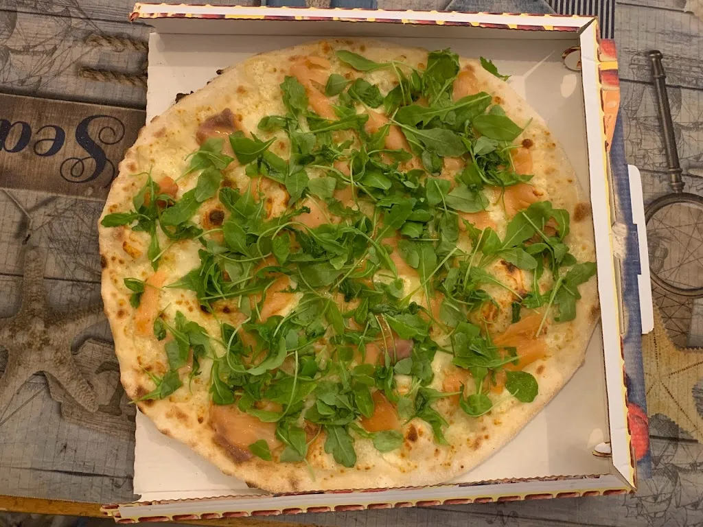 Pizzeria Pizza Più_Piasco_slider_image_2