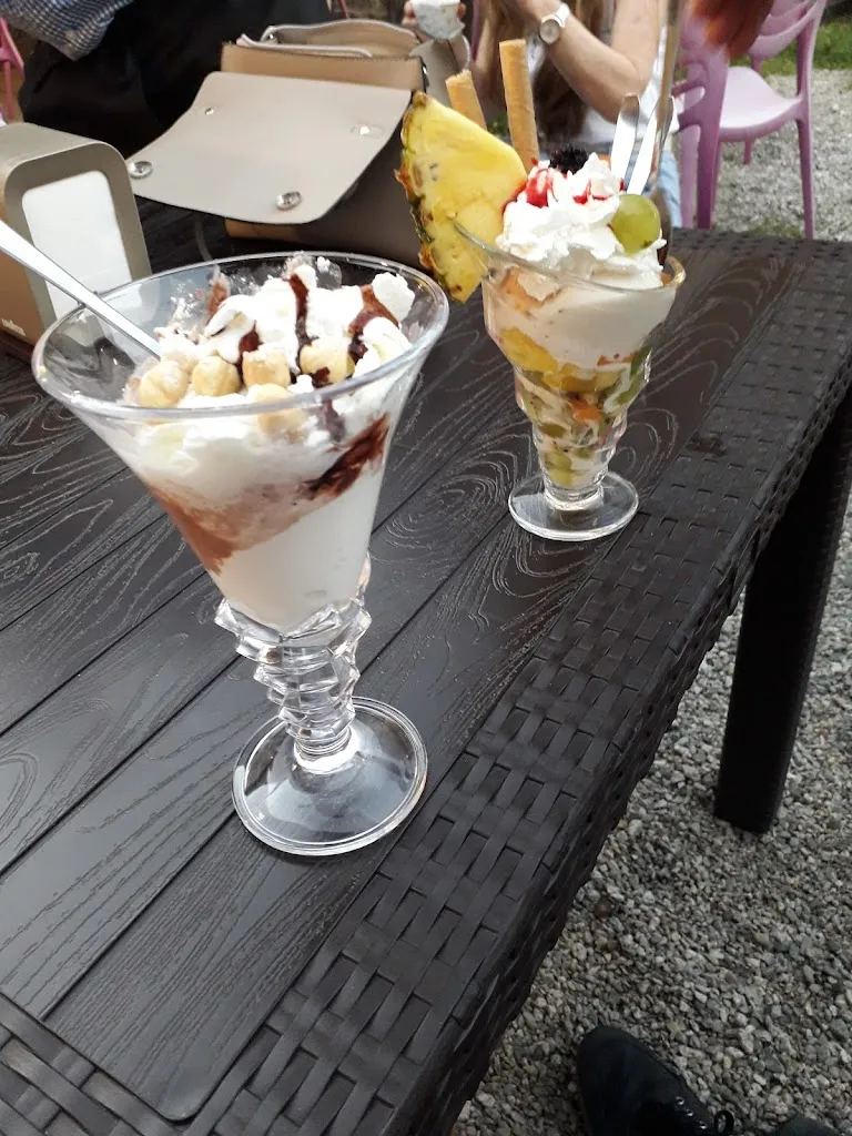 Emanuele Astolfi_Bar Gelateria Della Piazza_Piedimulera_review