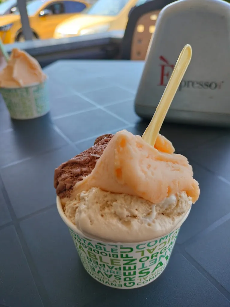 La Casa del Gelato di Michetti Maurizio_Piedimulera_slider_image_2