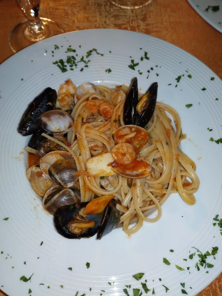 Menu_Red & White di Coccioli Santo Antonio_Erchie_image_8