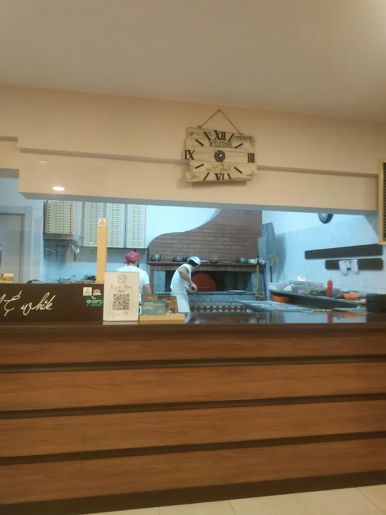 Arduino_Red & White di Coccioli Santo Antonio_Erchie_review