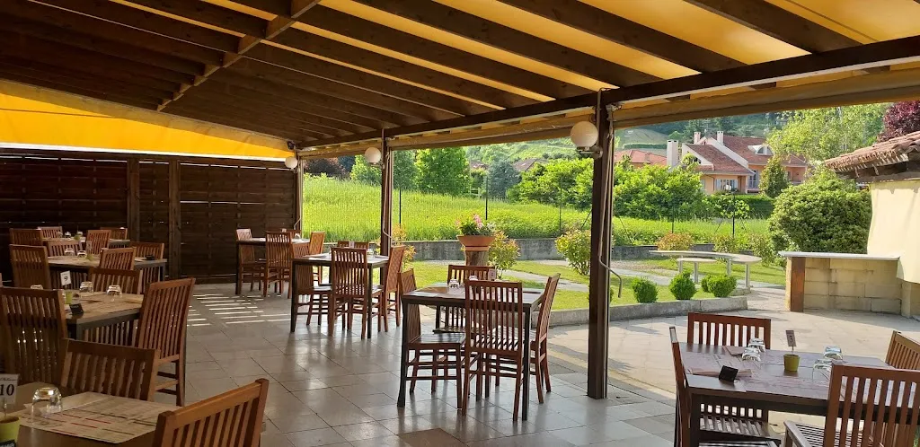 PIZZERIA RISTORANTE L'ITALIANA_Piobesi d'Alba_slider_image_1