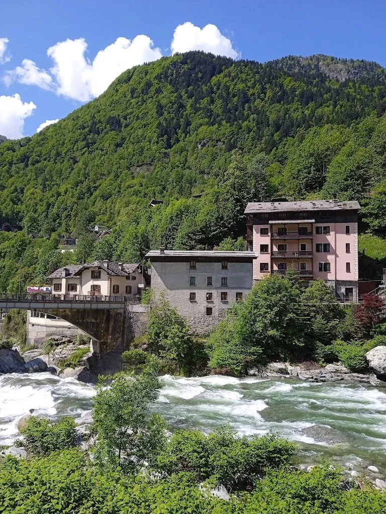 Noga Kadman_Albergo Ristorante dei Pescatori_Piode_review