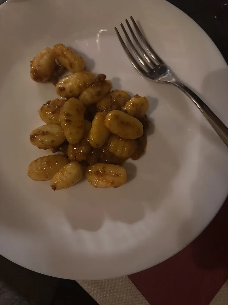 Samu Lomu_Enoteca La Chiantina_Pianezza_review