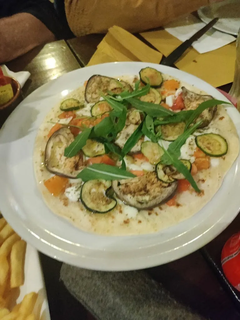 Attila Csorba _Flatus Vitae Beer Pub_Erchie_review