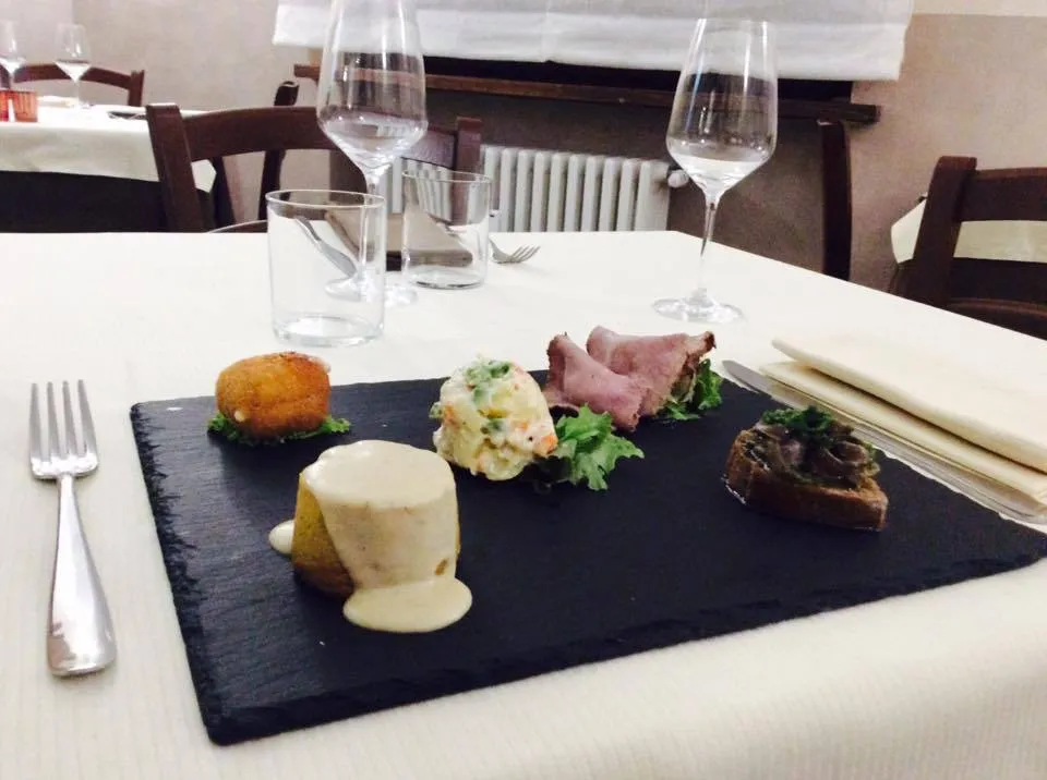 Ristorante Ricomincio da Tre_Pianezza_slider_image_3