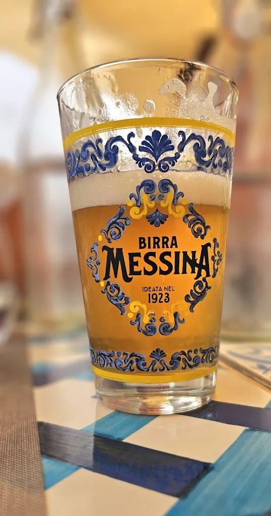 Pedro Goncalves_Acqua in Bocca_Erchie_review