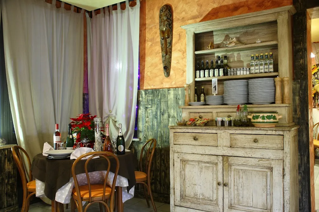 Pizzeria La Tana Di Magilla restaurant in Pianezza