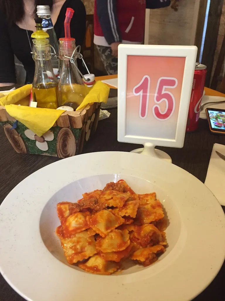 Pizzeria La Tana Di Magilla_Pianezza_slider_image_2