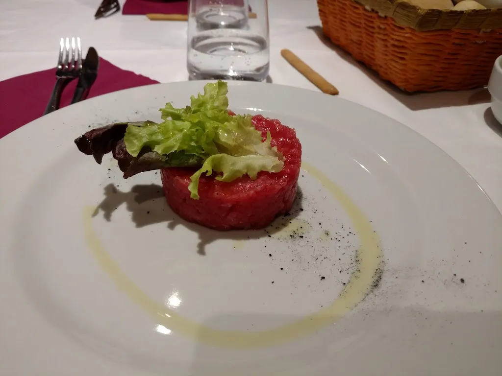 Liudmila Dobriakova_Osteria Il Barrique_Pocapaglia_review