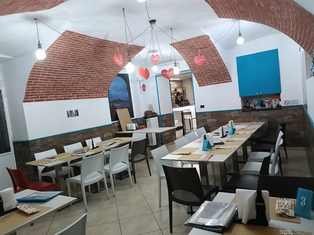 Pizzeria O' Sol e' Napule restaurant in Piossasco