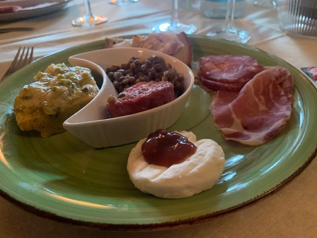 Andrea V_Agriturismo Cascina Gaio_Piverone_review