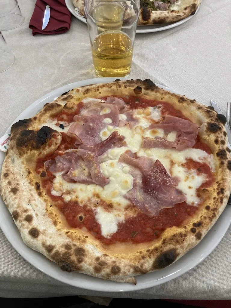 Menu_Pizzeria Ristorante Divina Pizza_Pomaretto_image_5