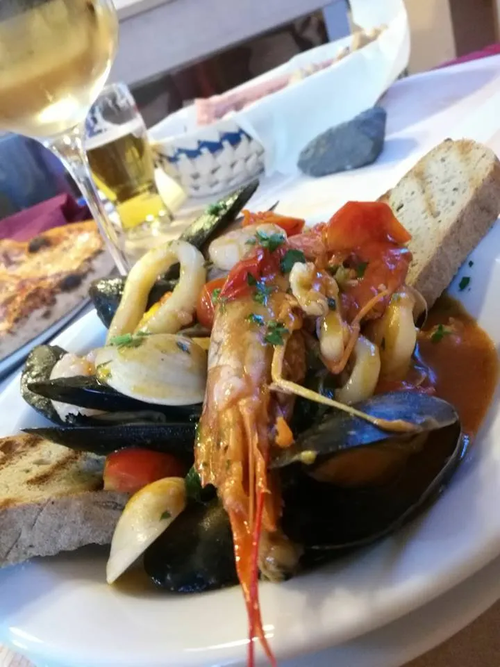 RISTORANTE PIZZERIA RAGGIO DI SOLE_Pomaretto_slider_image_2