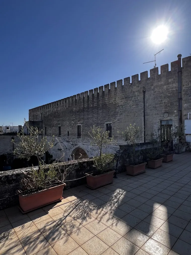 Jamie Stephens_Castello Conti Filo Resort_Erchie_recensione